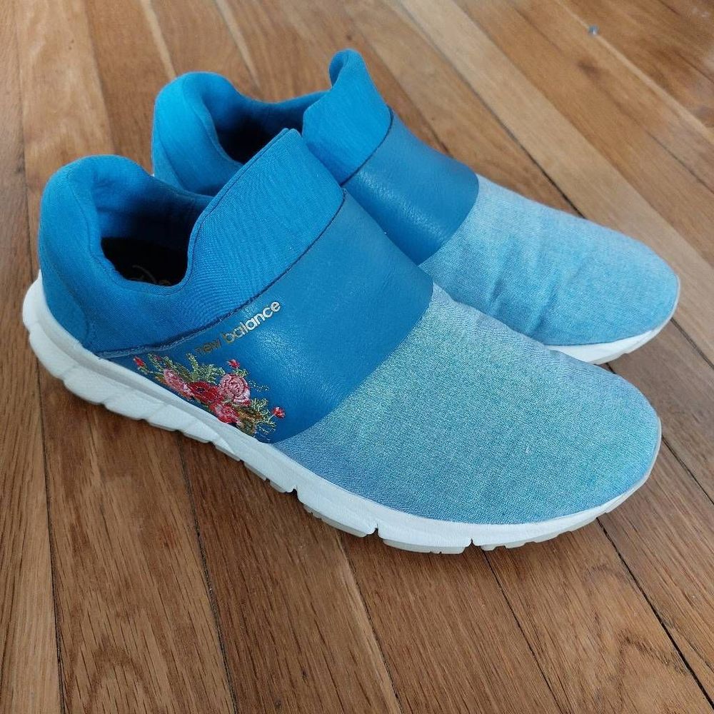 New Balance x Disney Women's Sneaker Slip-On Blue Size 11